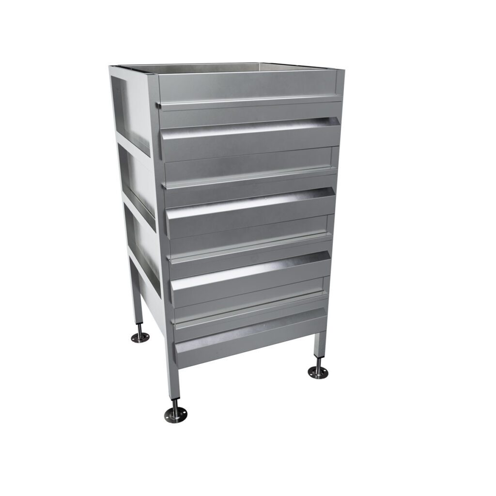Freestanding 4 Drawer Unit. No Locks