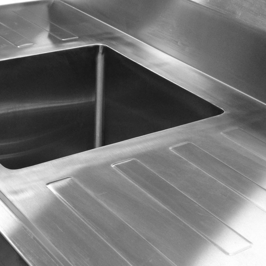 Single Centre Sink Bench & Pot Undershelf SSB7-1200C/A - Image 3