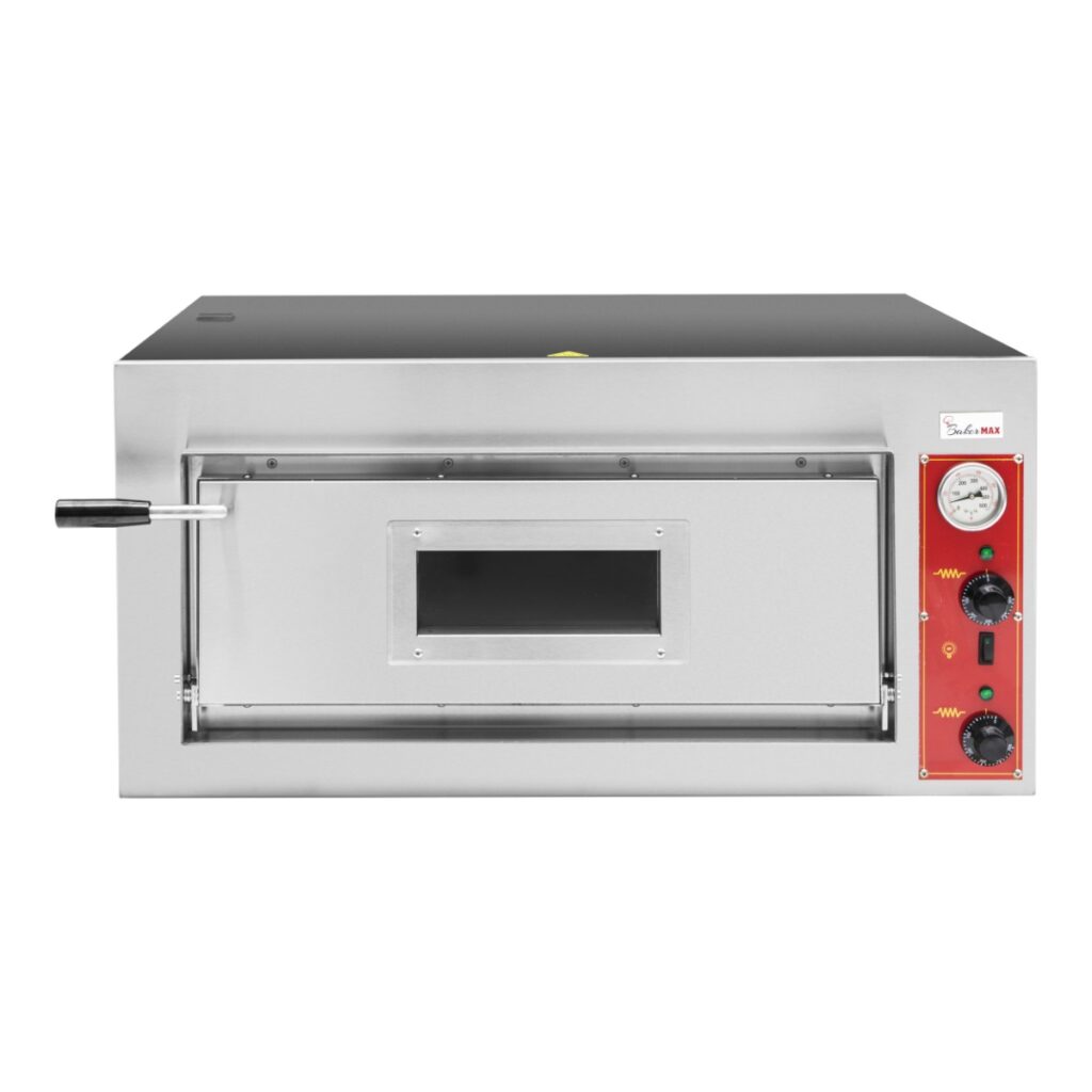 BakerMax Black Panther single-deck pizza oven, 4 pizzas
